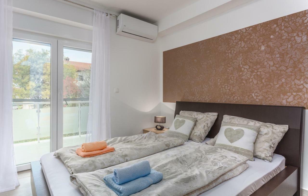 Villa Stephany โปเรช ภายนอก รูปภาพ